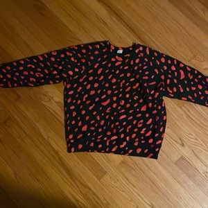 Clare V - size med blue/red sweatshirt